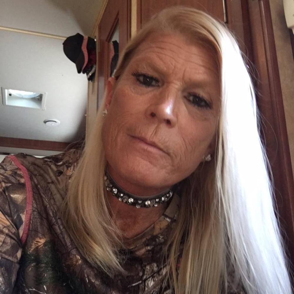 Meet your Posher, Blossom